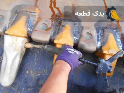 روش نصب و تعویض ناخن باکت بیل مکانیکی | یدک قطعه